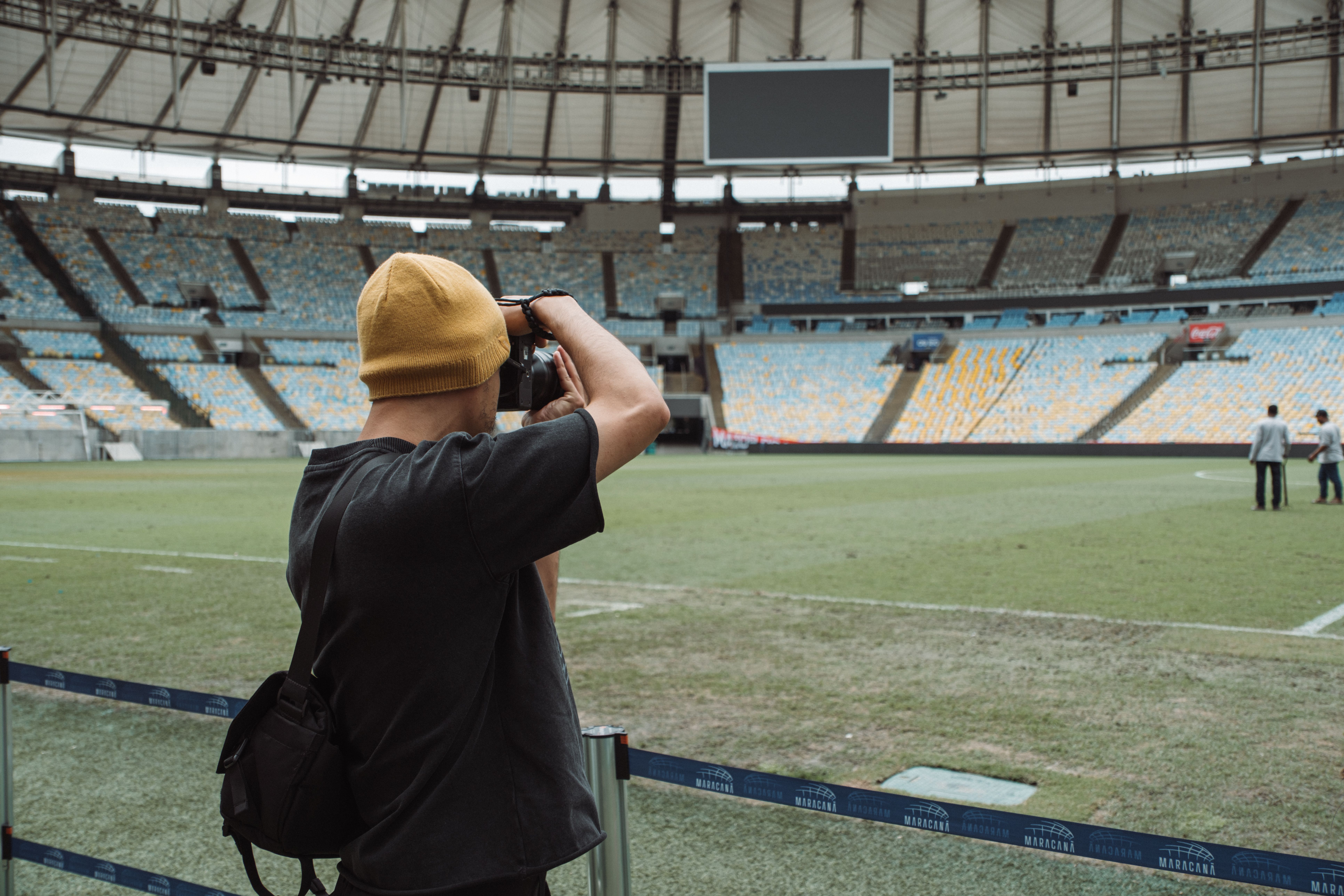 Kyle Goon: Team owners aren’t even trying to understand sports fans anymore — Photo by Anderson Alves on Pexels
