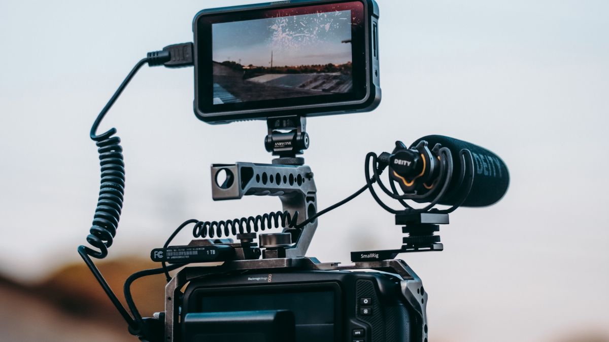 Les accessoires indispensables pour la création de contenu vidéo en extérieur