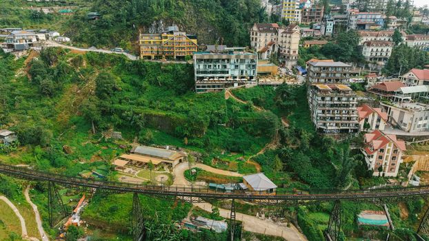 FPV drone tour of a hotel in Bucaramanga — immersive aerial walkthrough