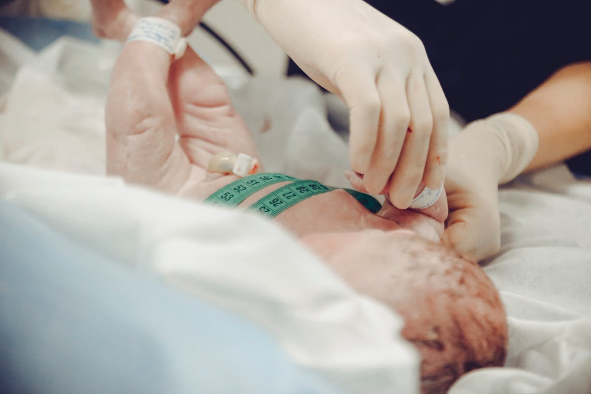 Measuring Newborn Baby
