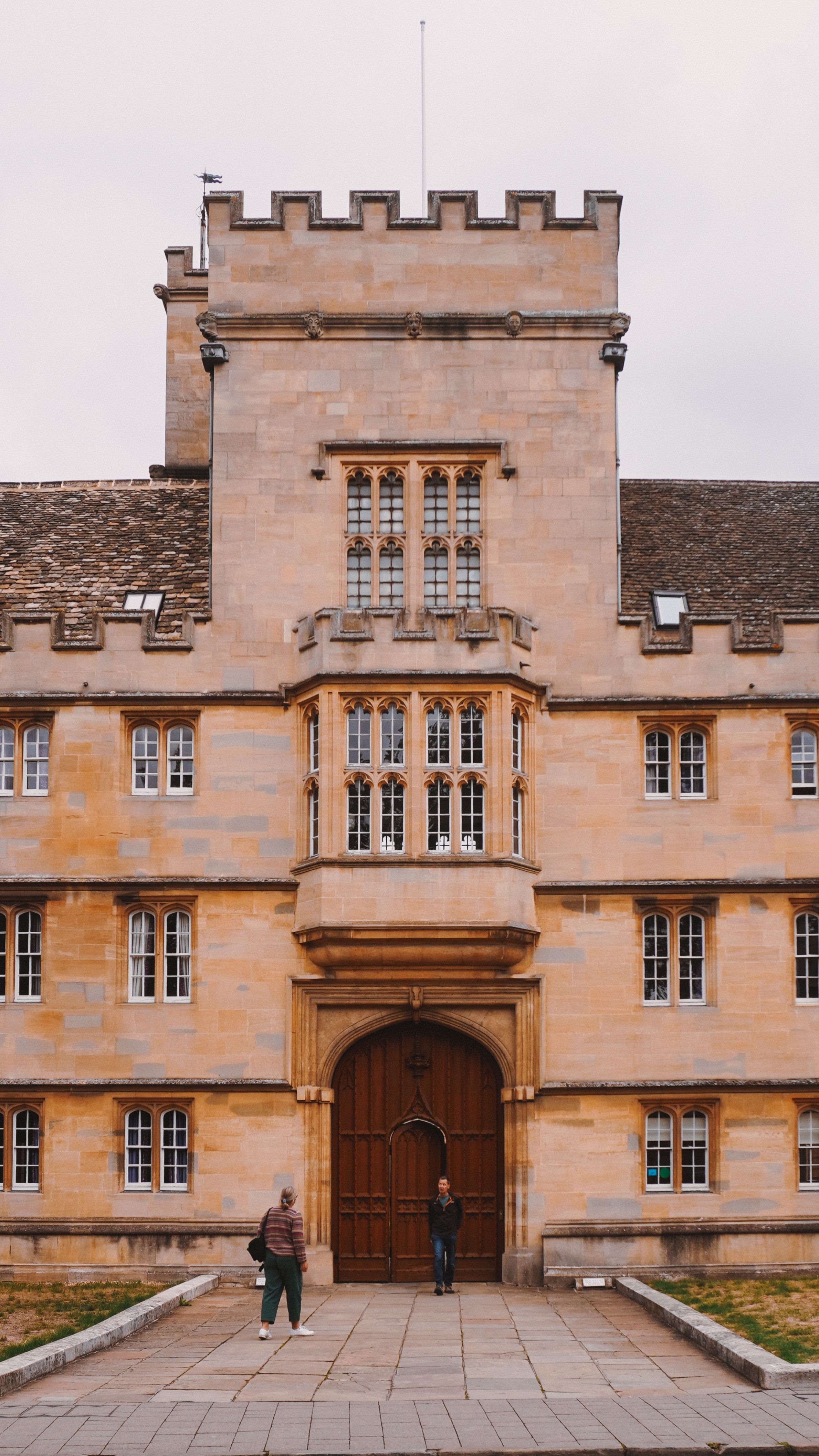 Basic English Usage [Oxford]