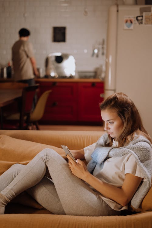 Free stock photo of appartment, apple, at home