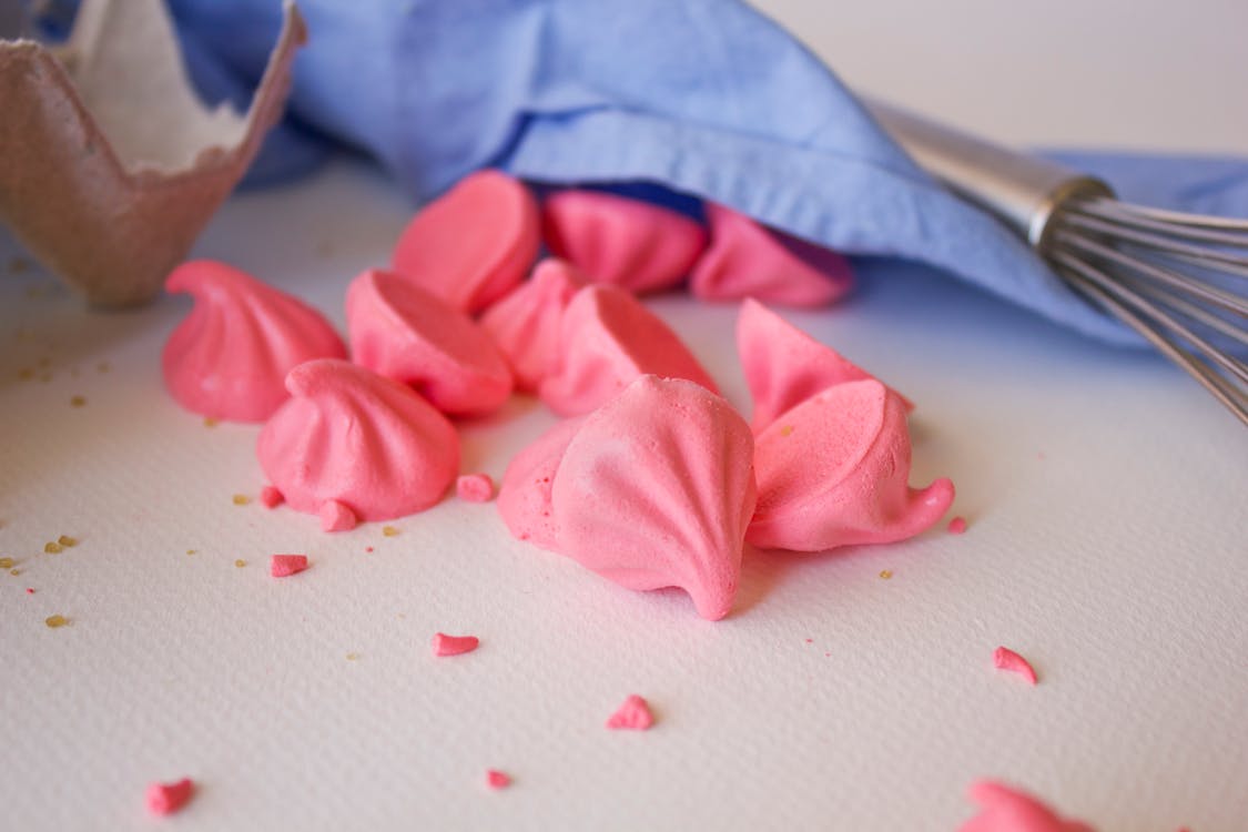 Pink Puff Meringue Cookies