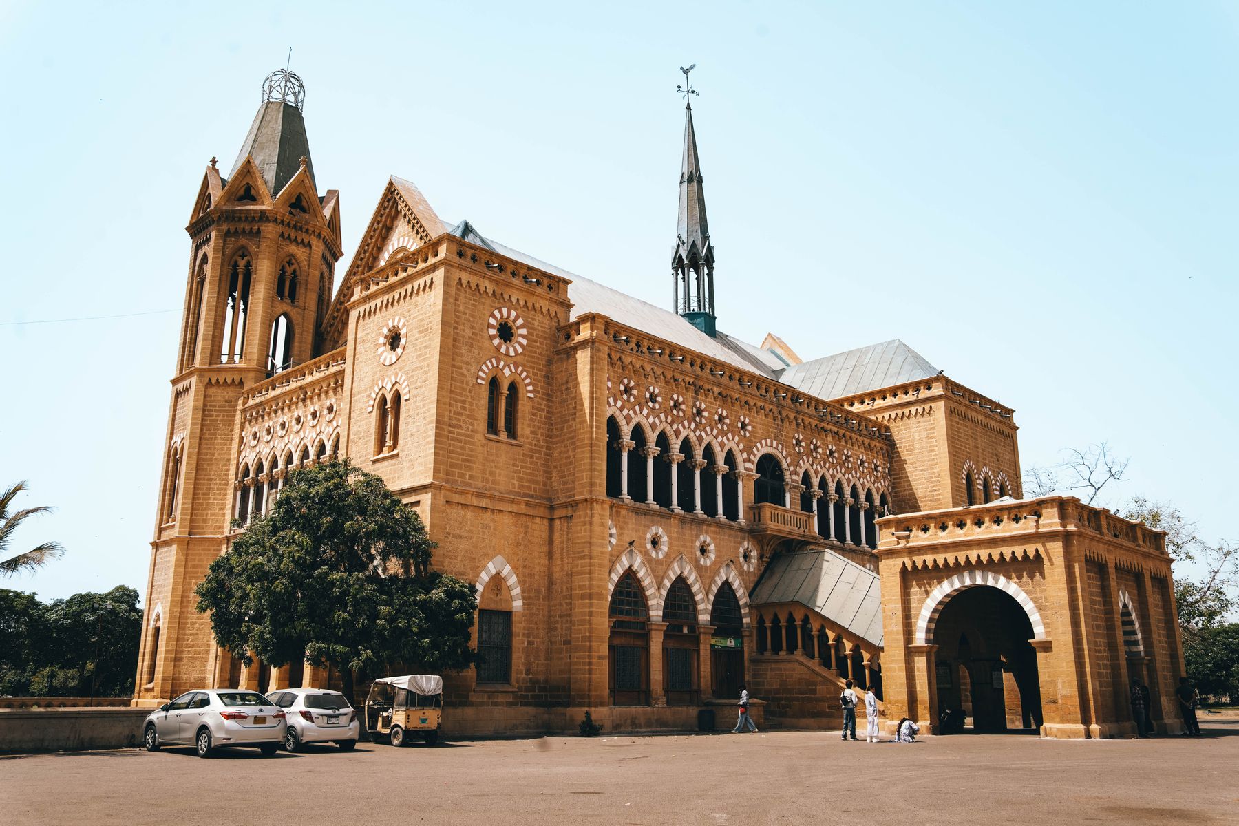 A beautiful view of the gothic architecture of Frere Hall, a historic landmark in Karachi, Pakistan.