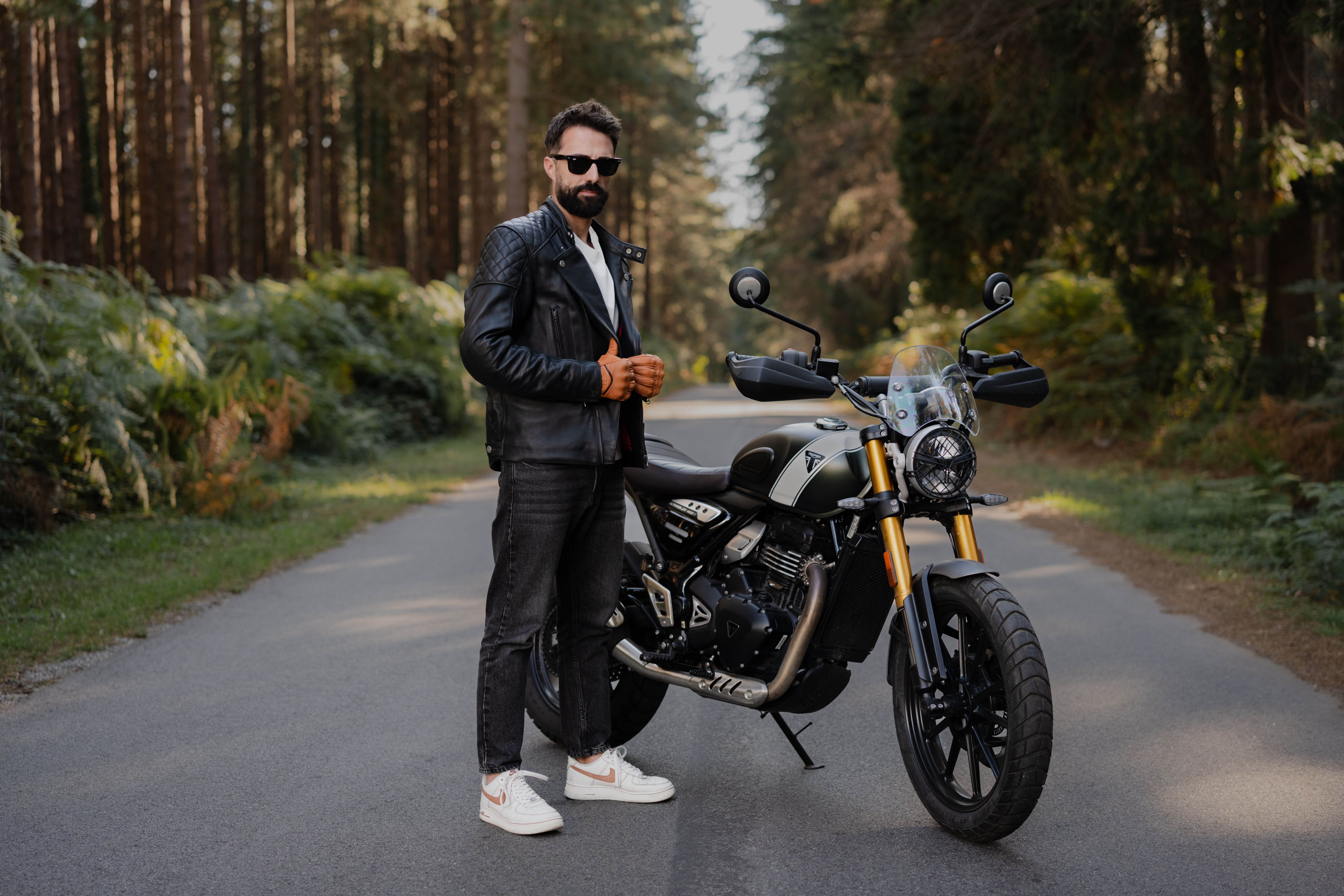 Mode élégante et contemporaine