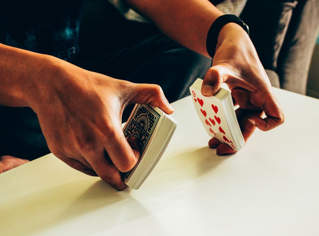 Online Casino: Spielautomaten und Live-Spiele im Überblick
