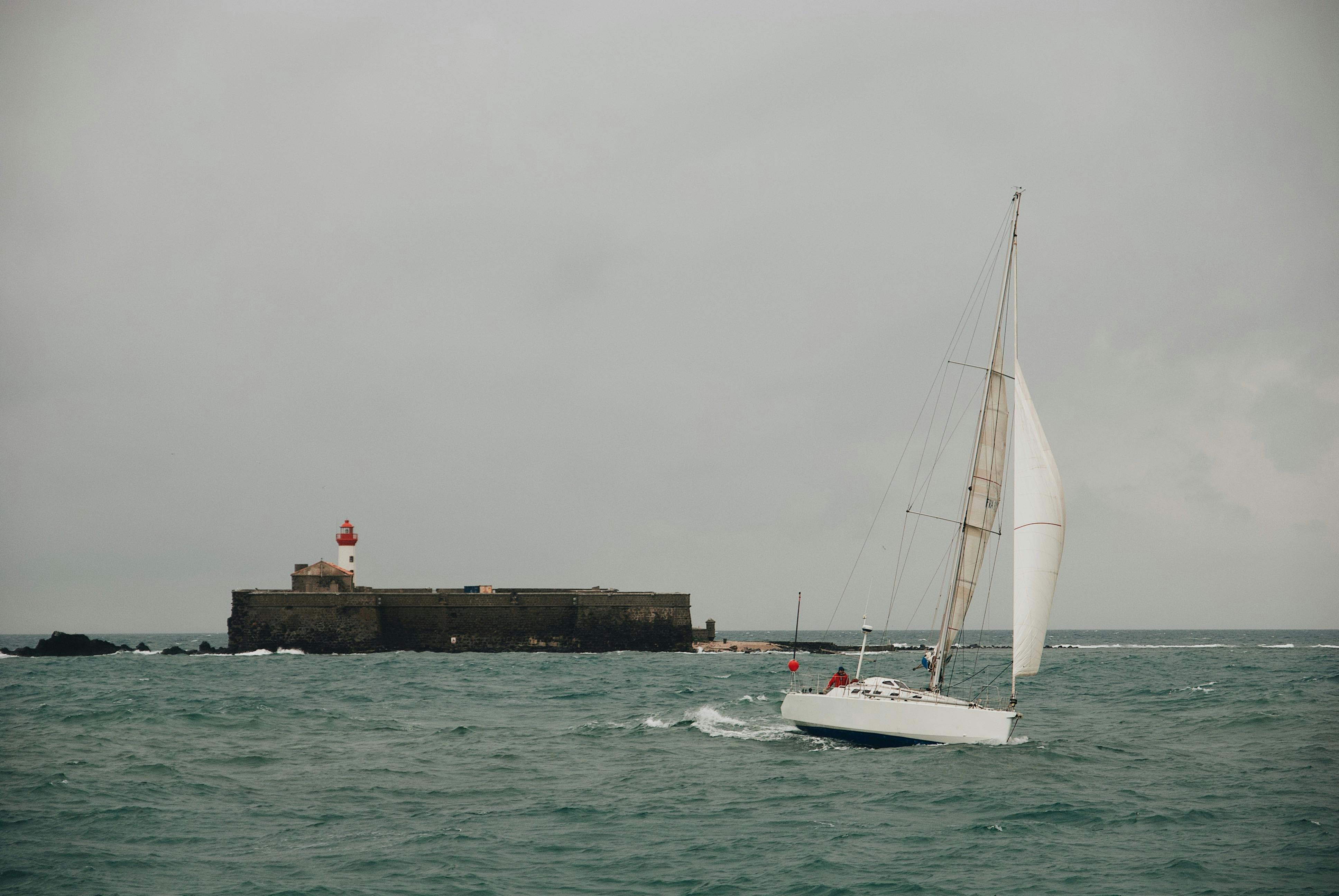a boat sailing near the fort de brescou
