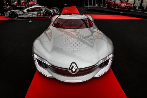 Free Sleek Renault concept car showcased at an automotive event, emphasizing modern design. Stock Photo