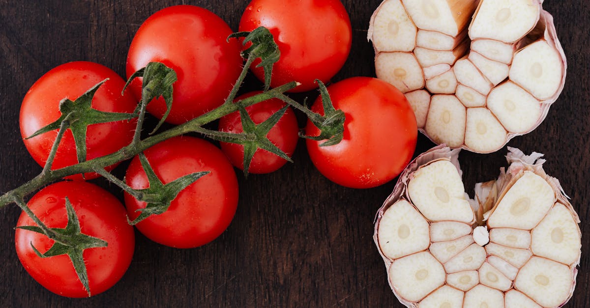 How to cut garlic fast