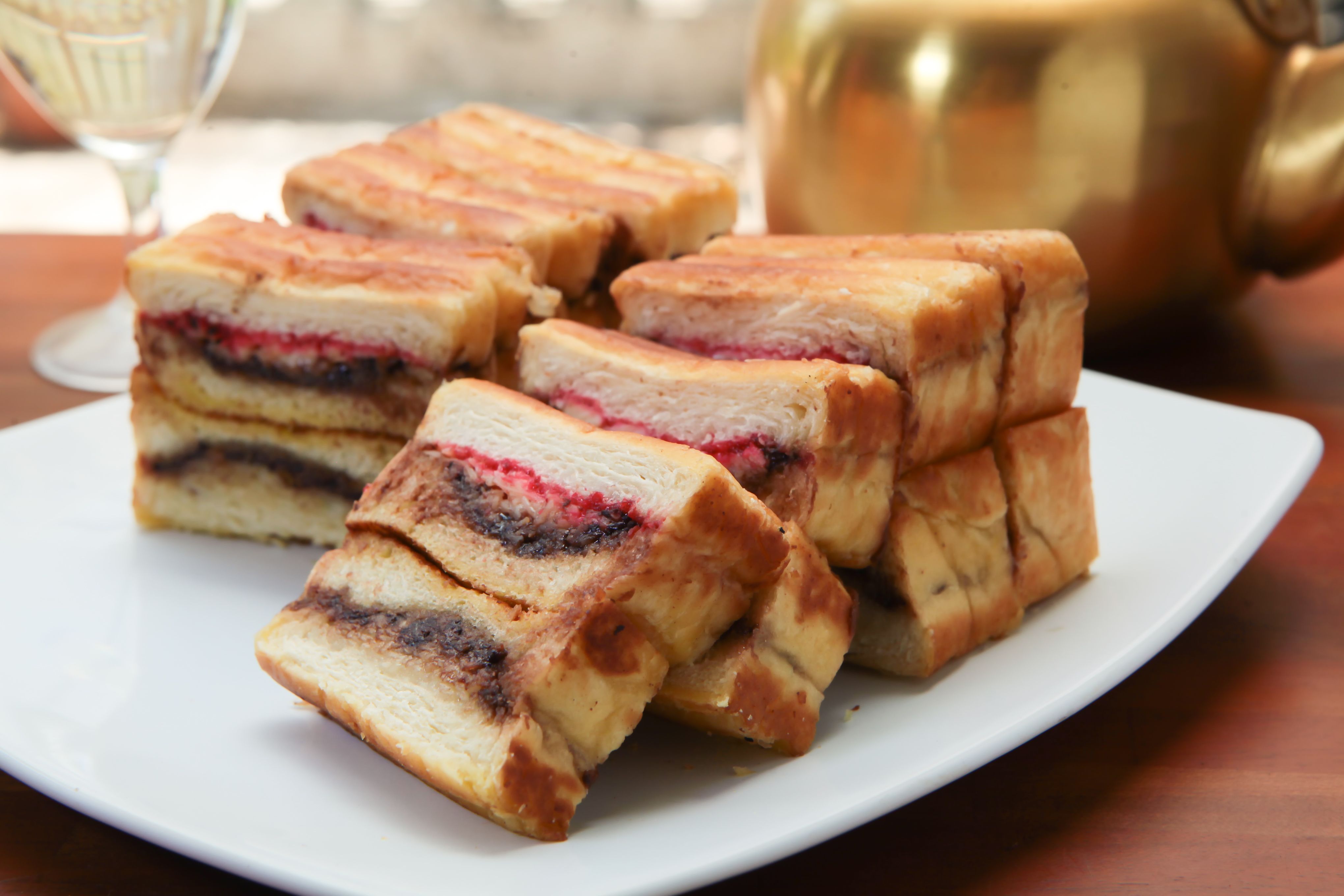 Weekend French Toast with Crispy Bacon