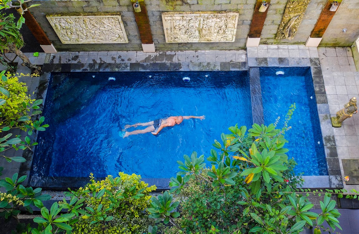 Ilmainen kuvapankkikuva tunnisteilla allas, bali, henkilö