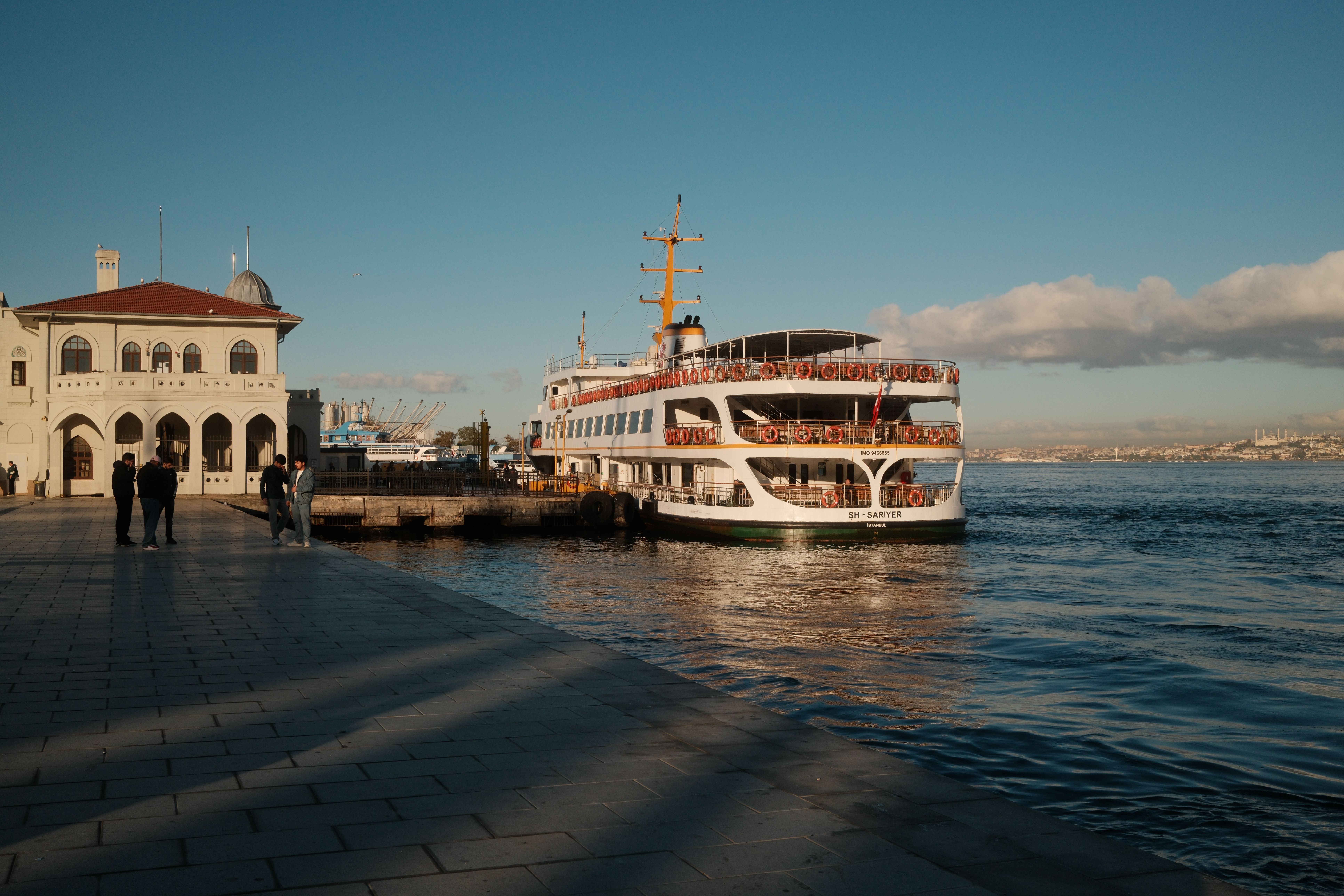 Istanbul Ferries: How to Get Around with Routes, Tickets, and Transfer Strategy