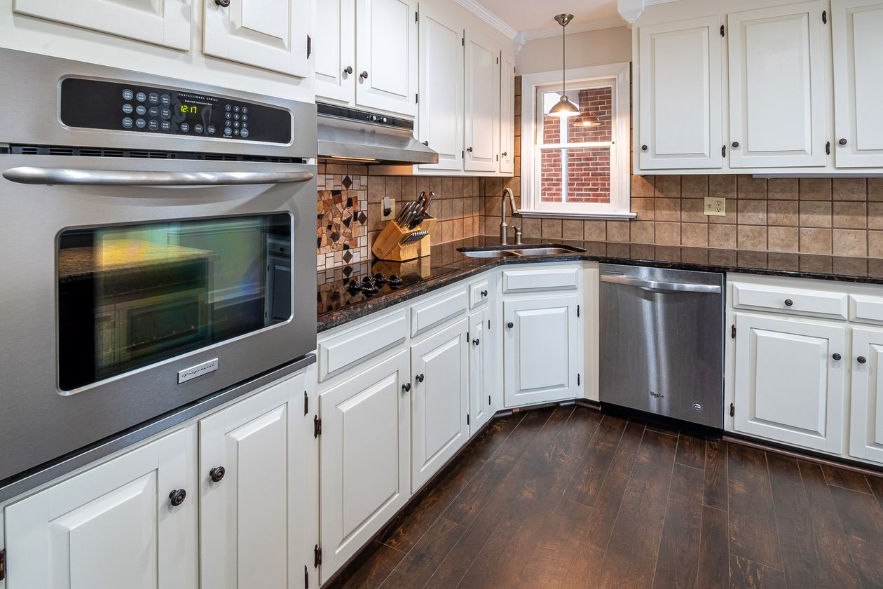 small galley kitchen ideas with vertical storage
