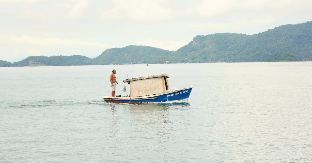 How to mount curtain rod brackets