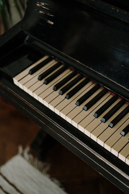 What piano does to the brain?