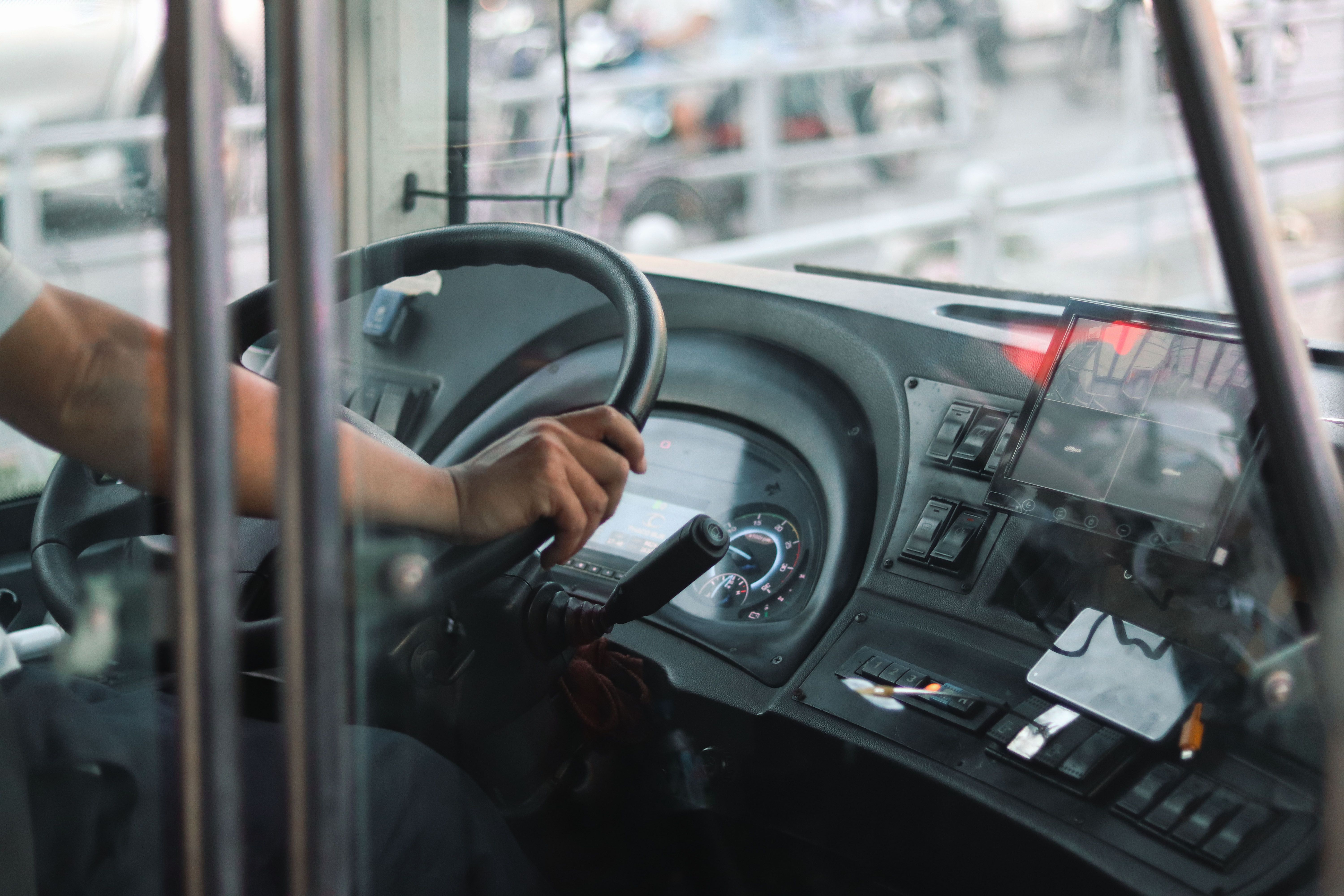 Lorry and bus drivers with medical conditions wait 55.8 days for licence decisions