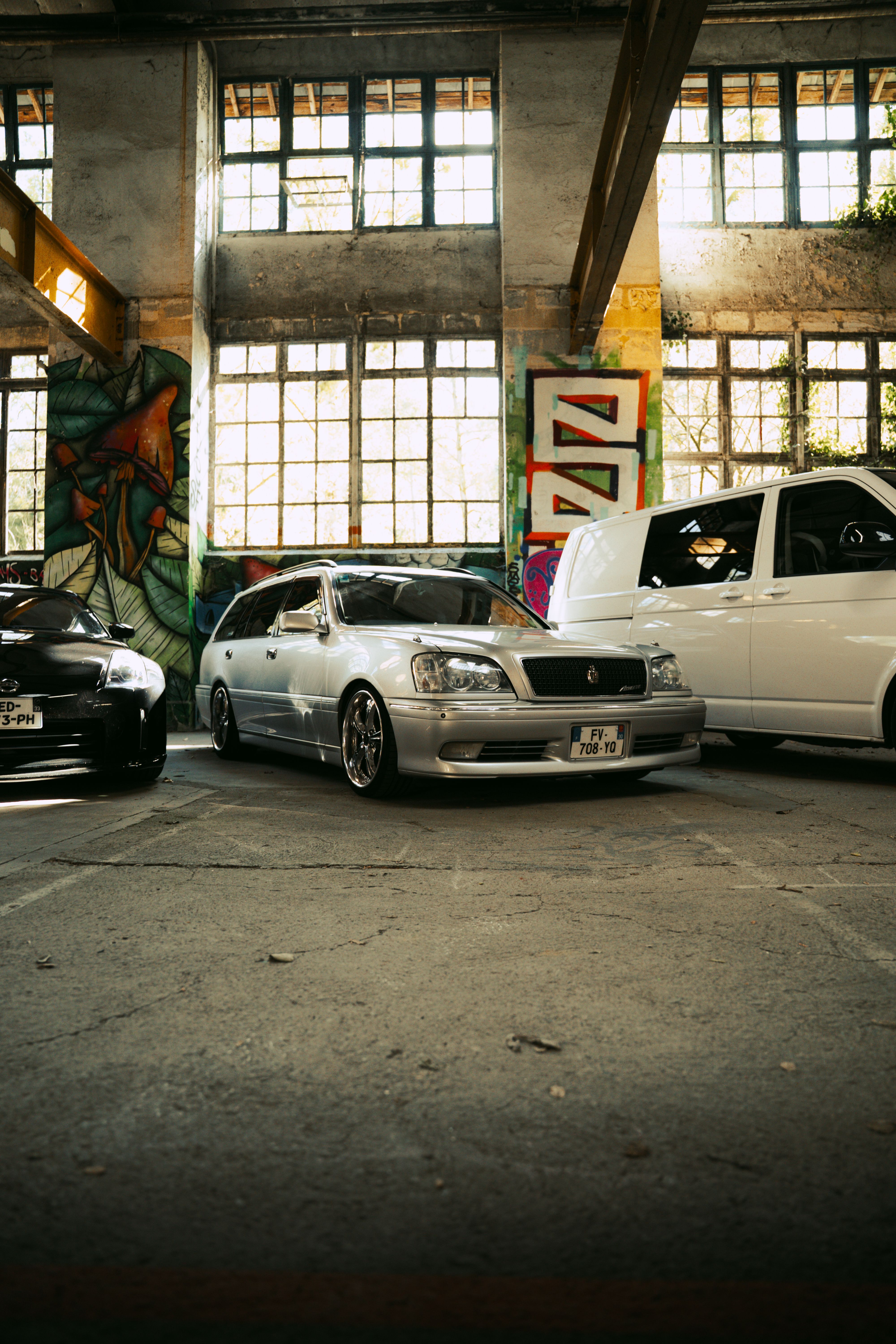 Modern Cars in Artistic Urban Setting · Free Stock Photo