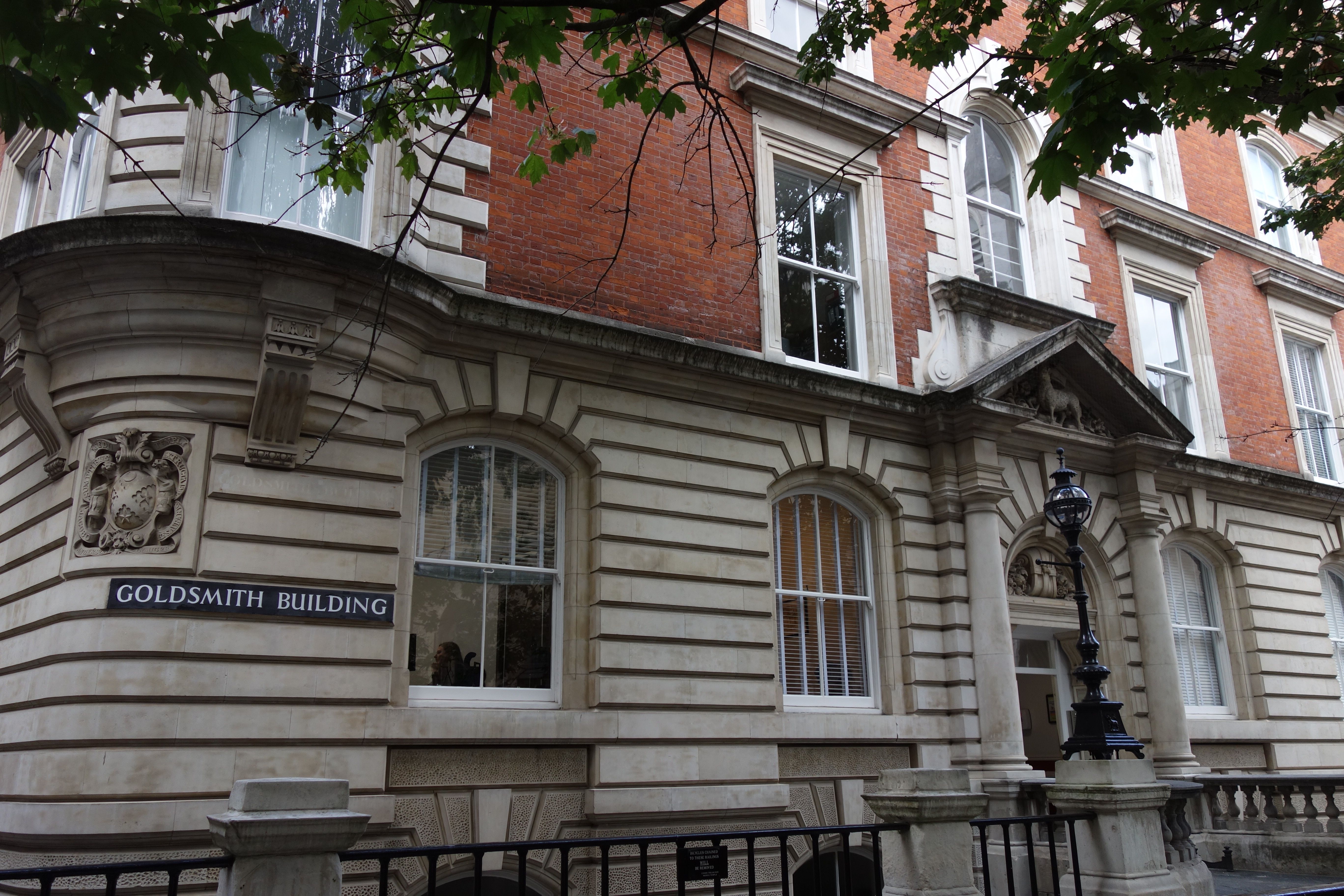 Londra'daki bir mahkeme binasının dış görünümü