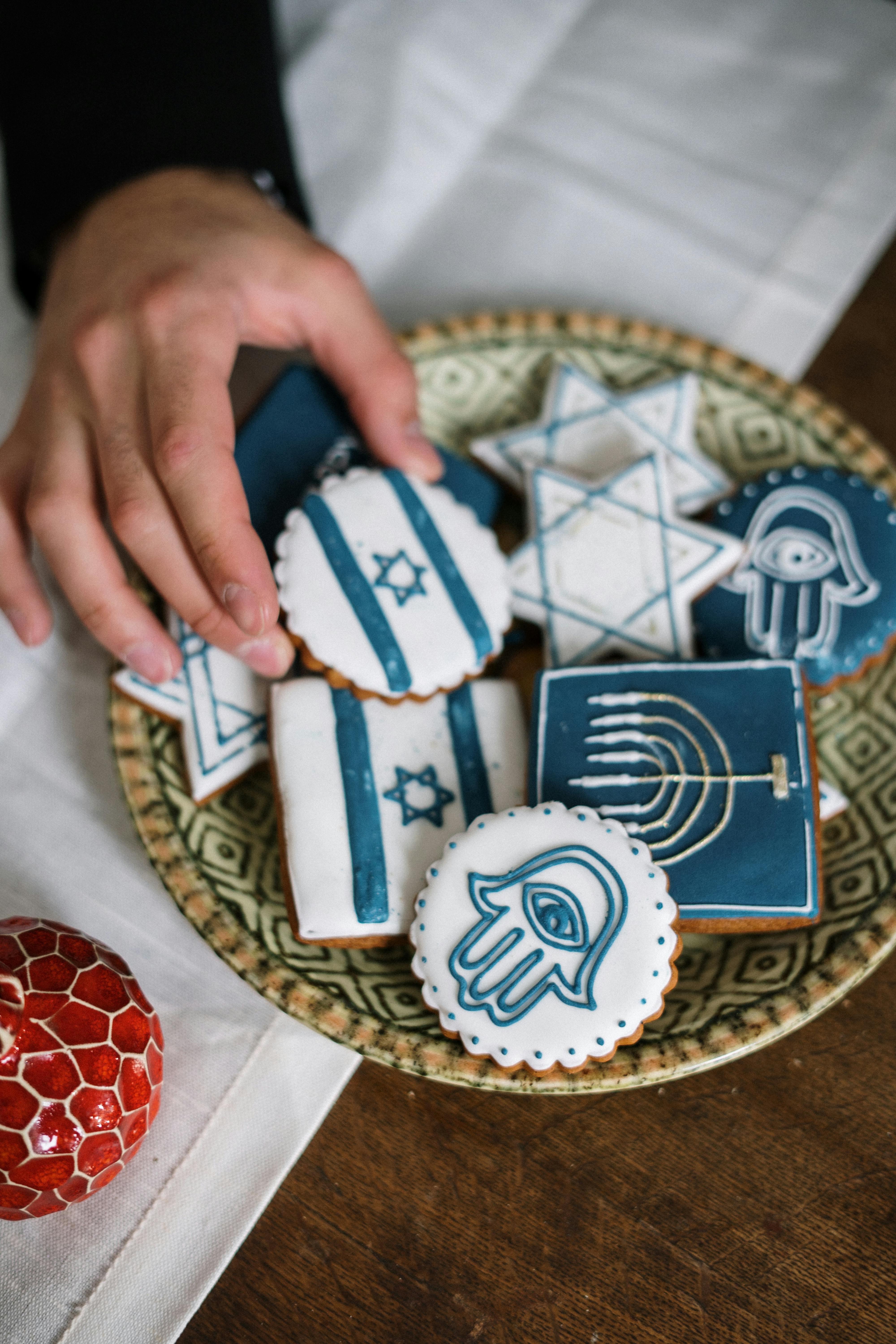 Israel mini toothpick flags on white table · Free Stock Photo