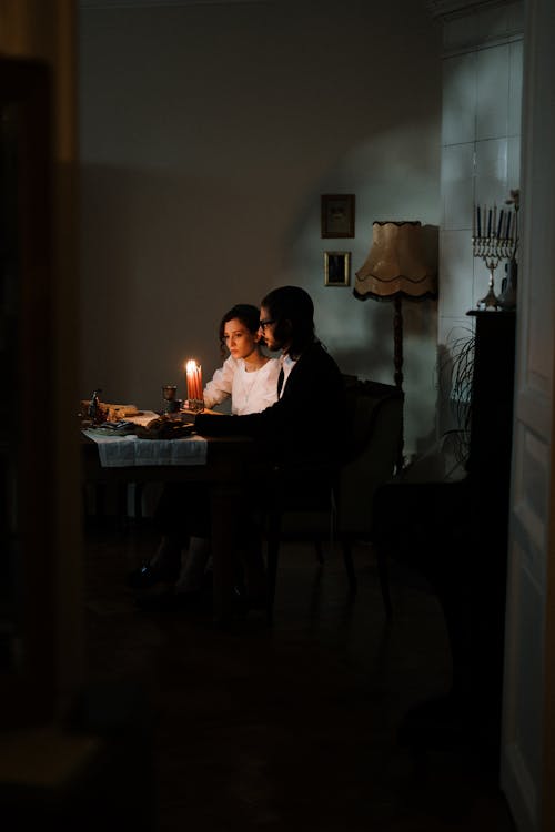 Free stock photo of appartment, at home, at table Stock Photo