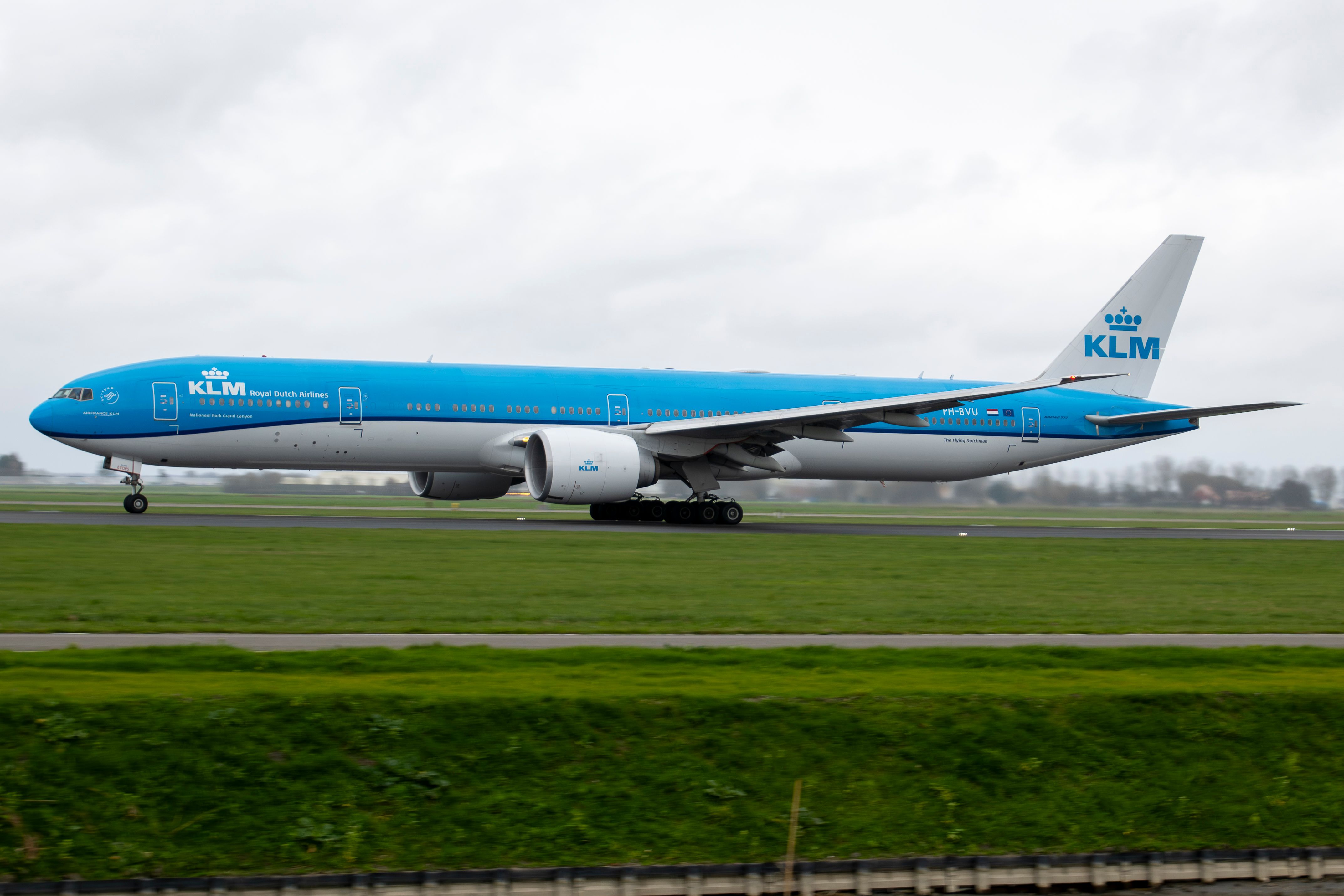 US Issues Fine to KLM Over Flights Across Iraq