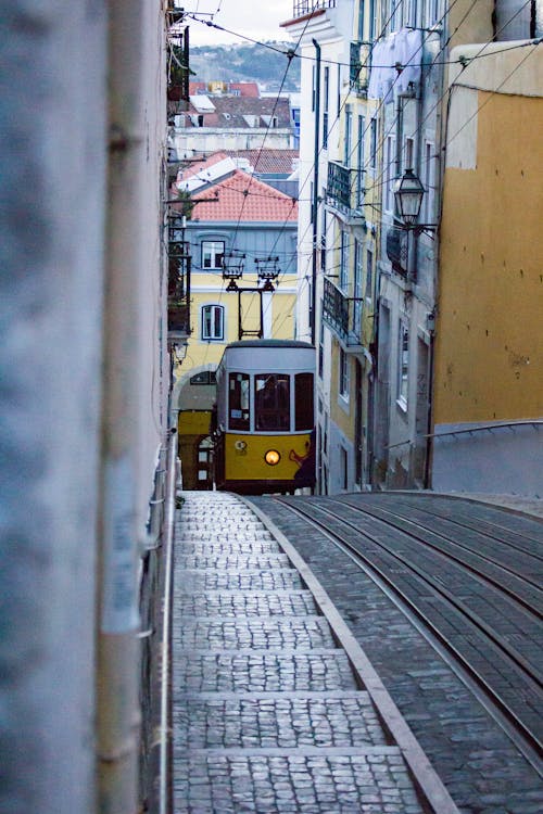 Free stock photo of cable car, hill, lisbon
