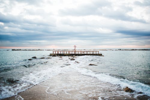 Immagine gratuita di acqua, cieli nuvolosi, estate