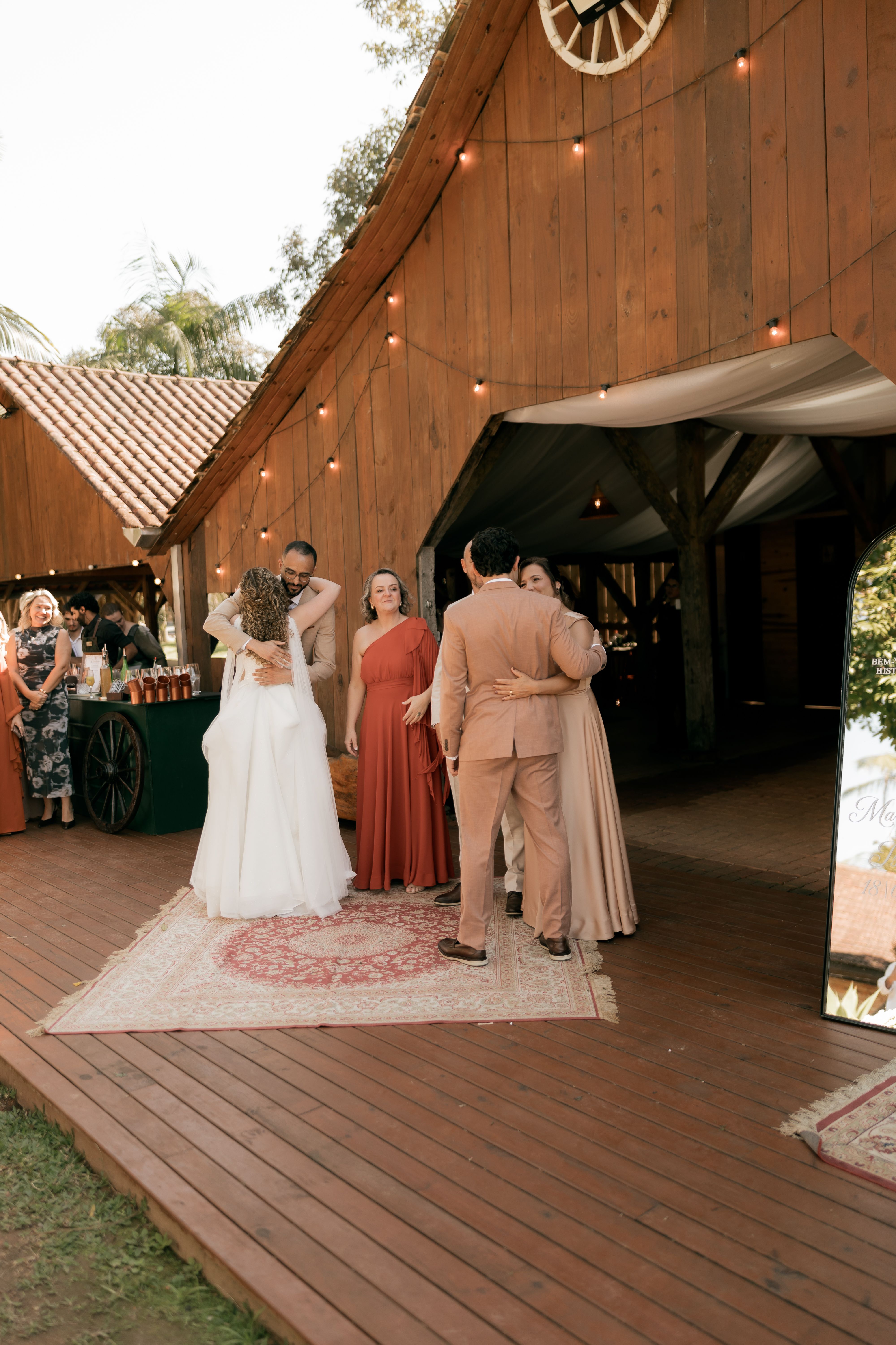 Charming Rustic Barn Wedding Celebration · Free Stock Photo