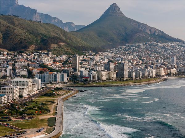 Last minute: non-stop flights to Cape Town from London starting from £365