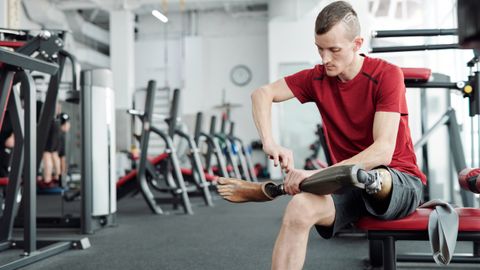 Tendons adapt more slowly than muscle, and programmes rarely respect it