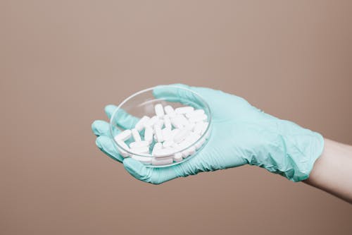Kostenloses Stock Foto zu antibiotikum, behandlung, container