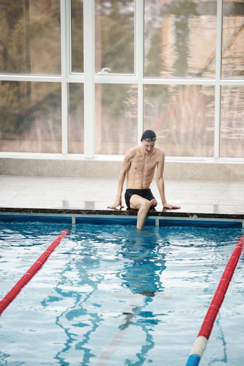 Darmowe zdjęcie z galerii z basen, brzeg basenu, ćwiczenie