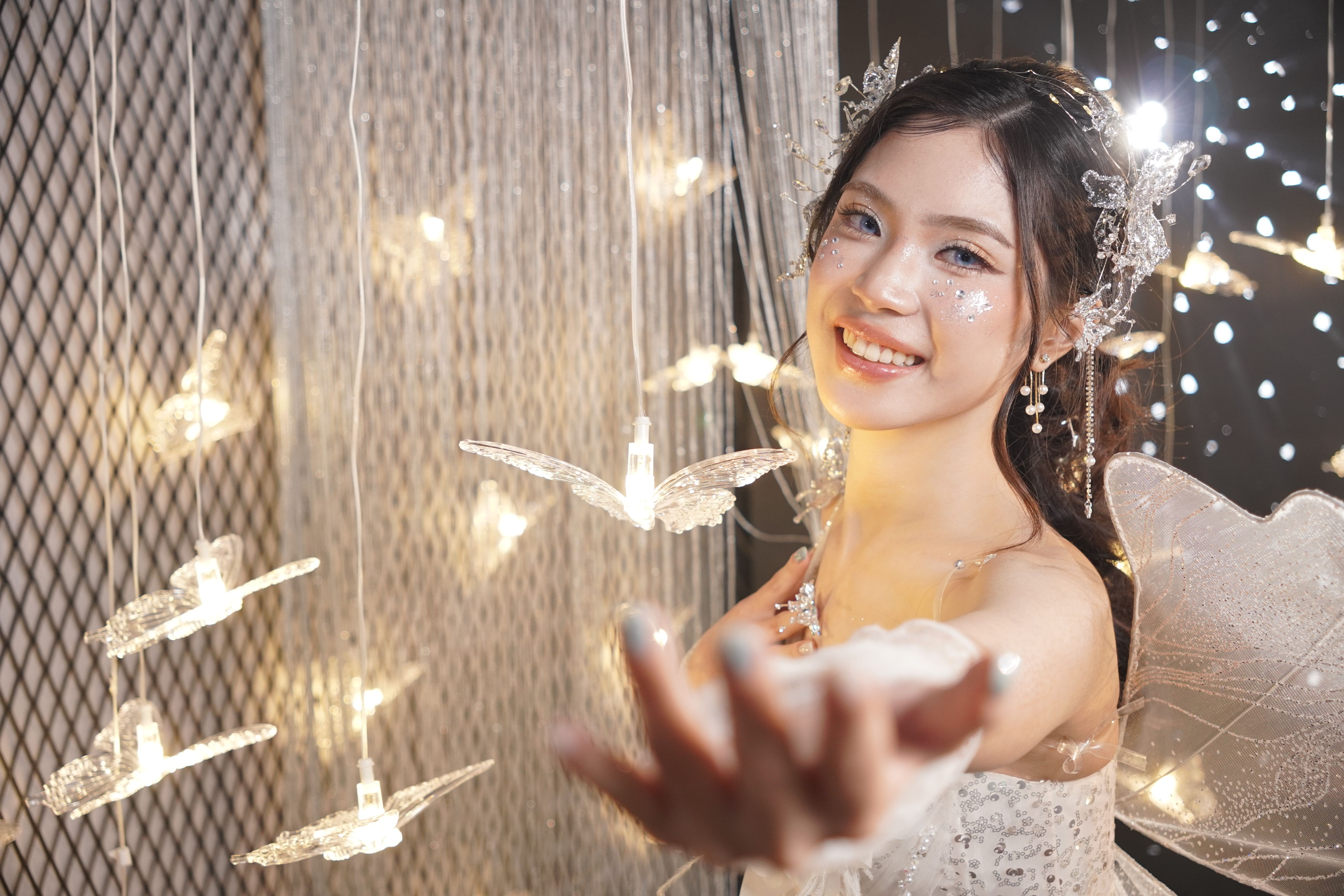 Magical Fairy Themed Portrait with Lights · Free Stock Photo