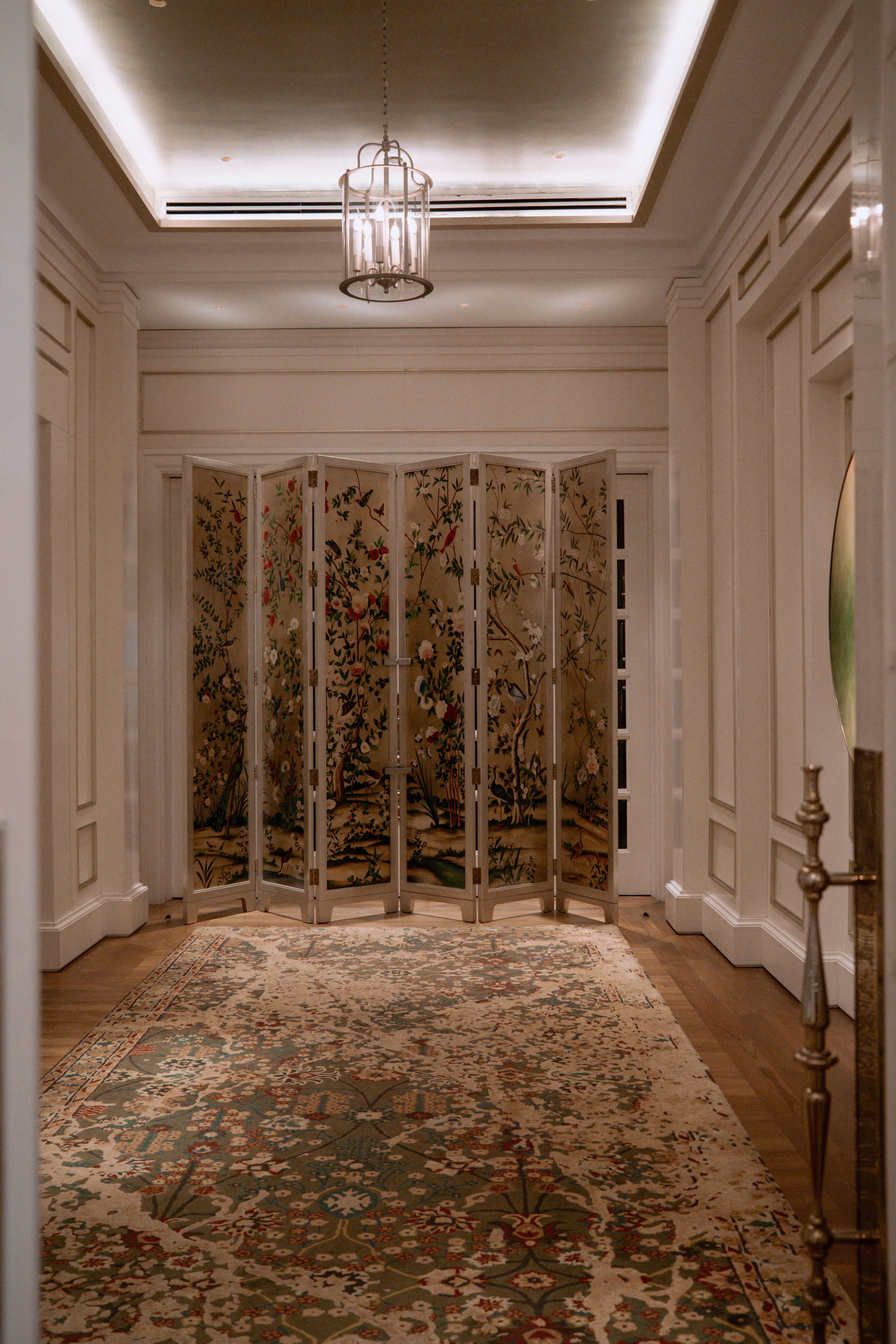 Elegant Hallway with Decorative Divider · Free Stock Photo