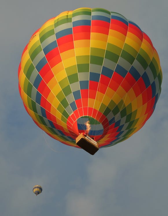 grátis Balão De Ar Quente Multicolorido Foto profissional