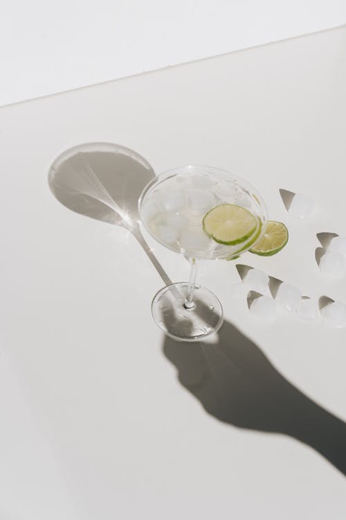 Gofre belga tradicional con fresas y chocolate