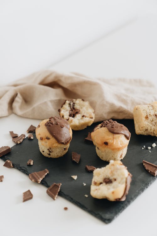 Základová fotografie zdarma na téma chutný, čokoláda, čokoládový muffin