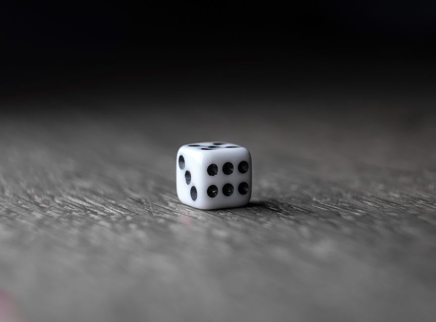 Online Casino: Spielautomaten und Live-Spiele im Überblick