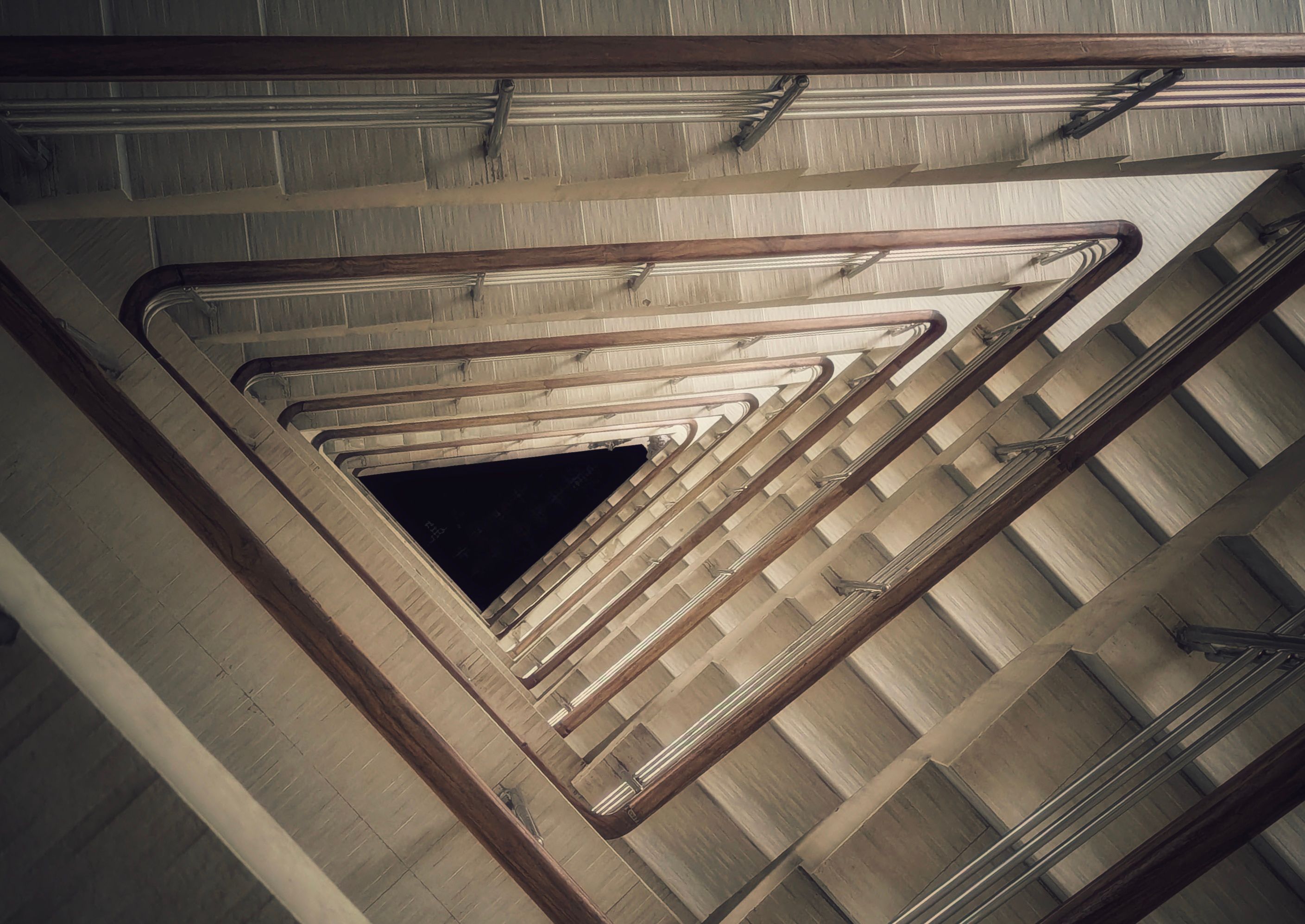 Abstract Spiral Staircase Architecture View · Free Stock Photo