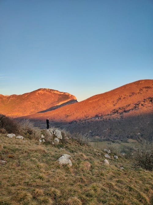 Foto d'estoc gratuïta de a l'aire lliure, alba, capvespre