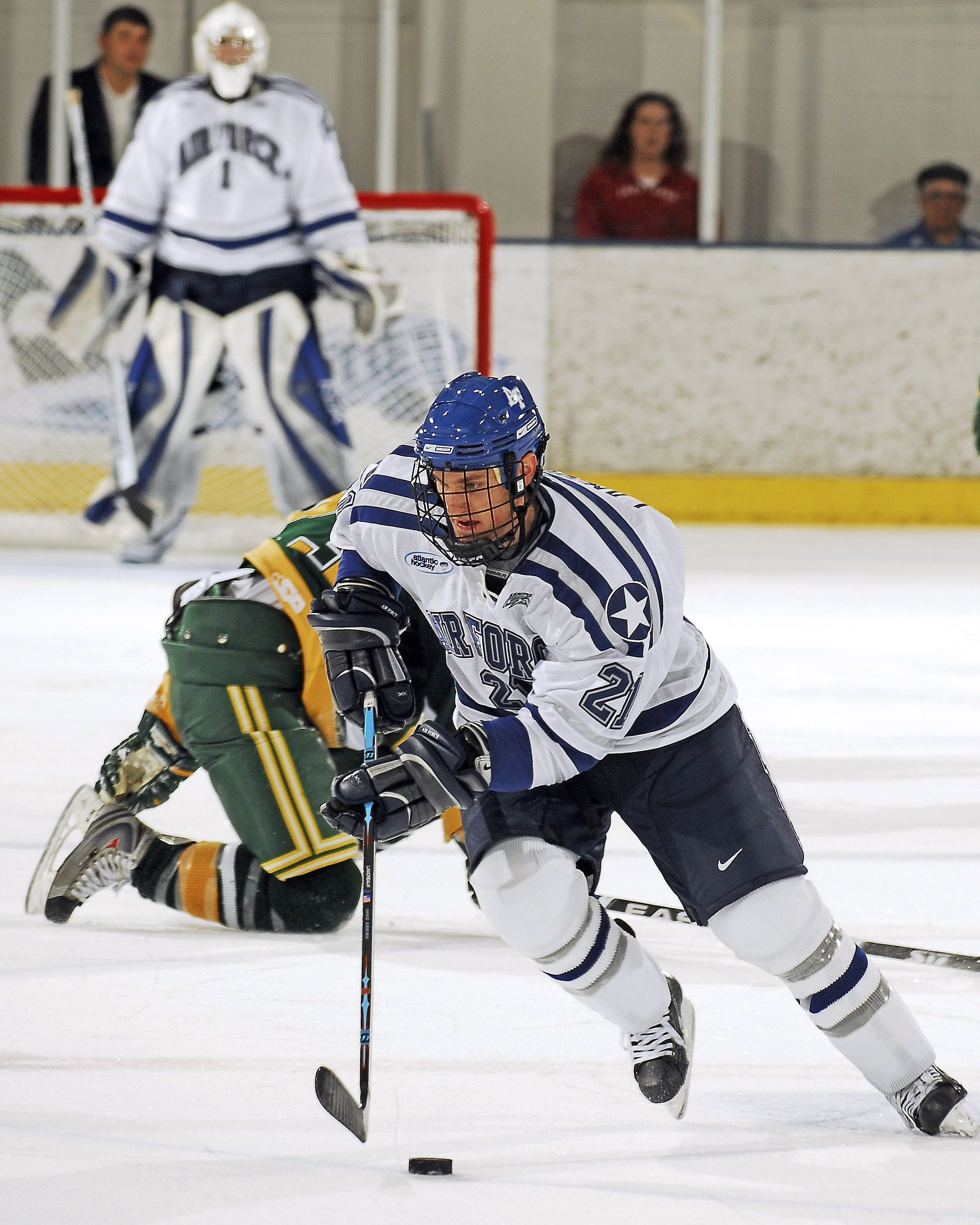 Kostenloses Foto Zum Thema Athlet Eishockey Inlineskaten