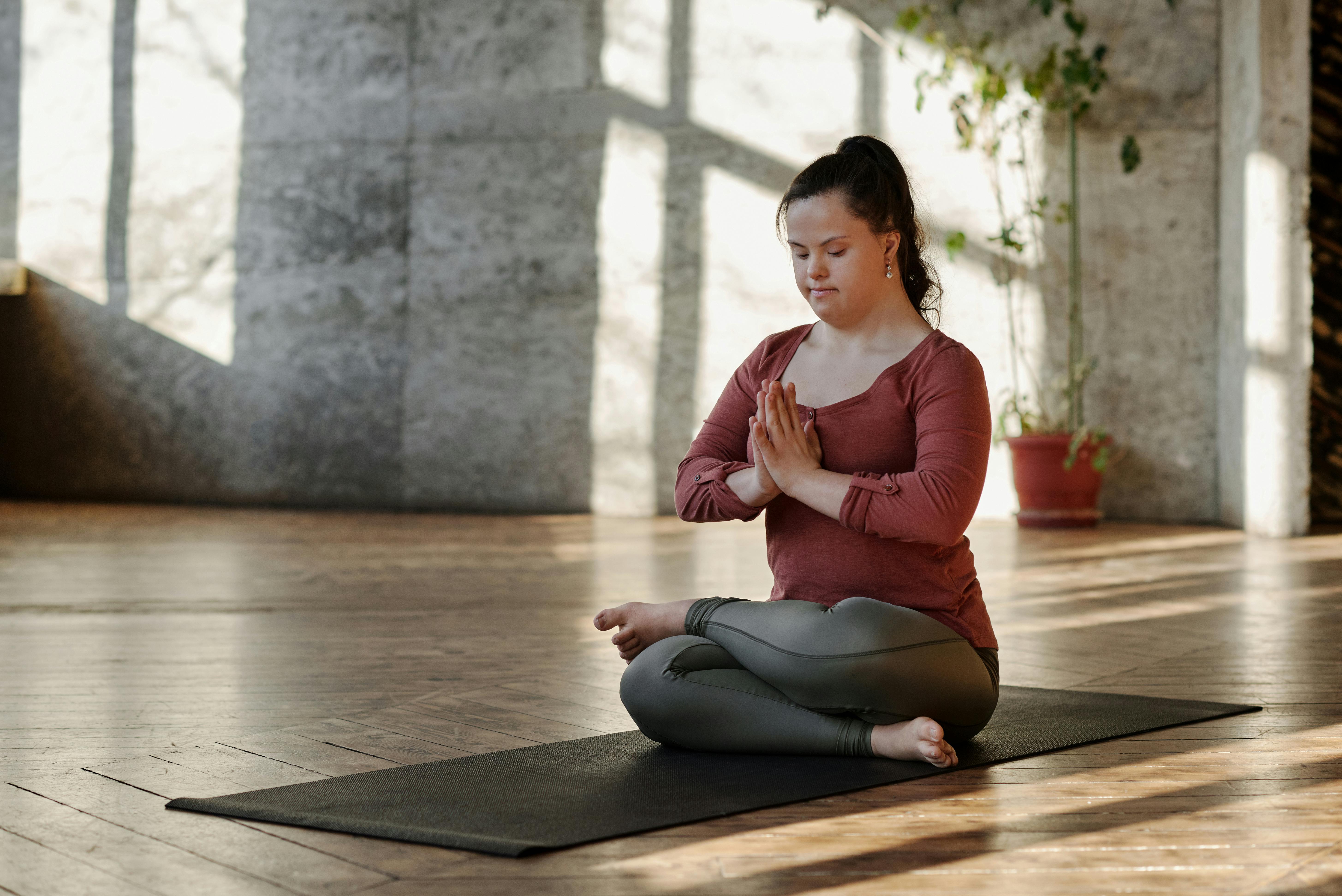 Pratiquer le yoga pour corriger les problèmes de posture de la colonne vertébrale