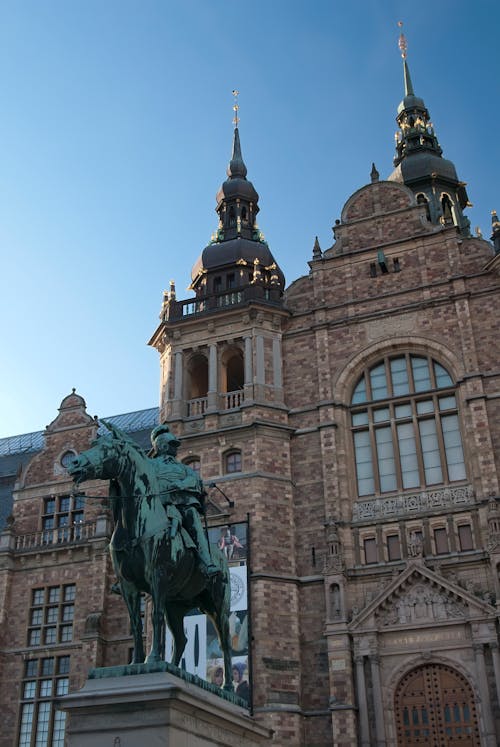 Gratis stockfoto met блакитне небо, музей, скандинавія