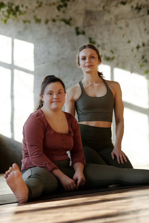 Free Women in Yoga Class Stock Photo