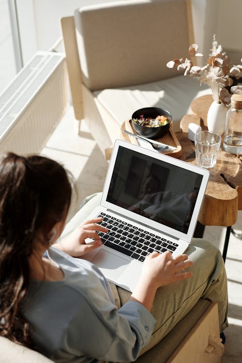 Free Woman Working at Home Stock Photo