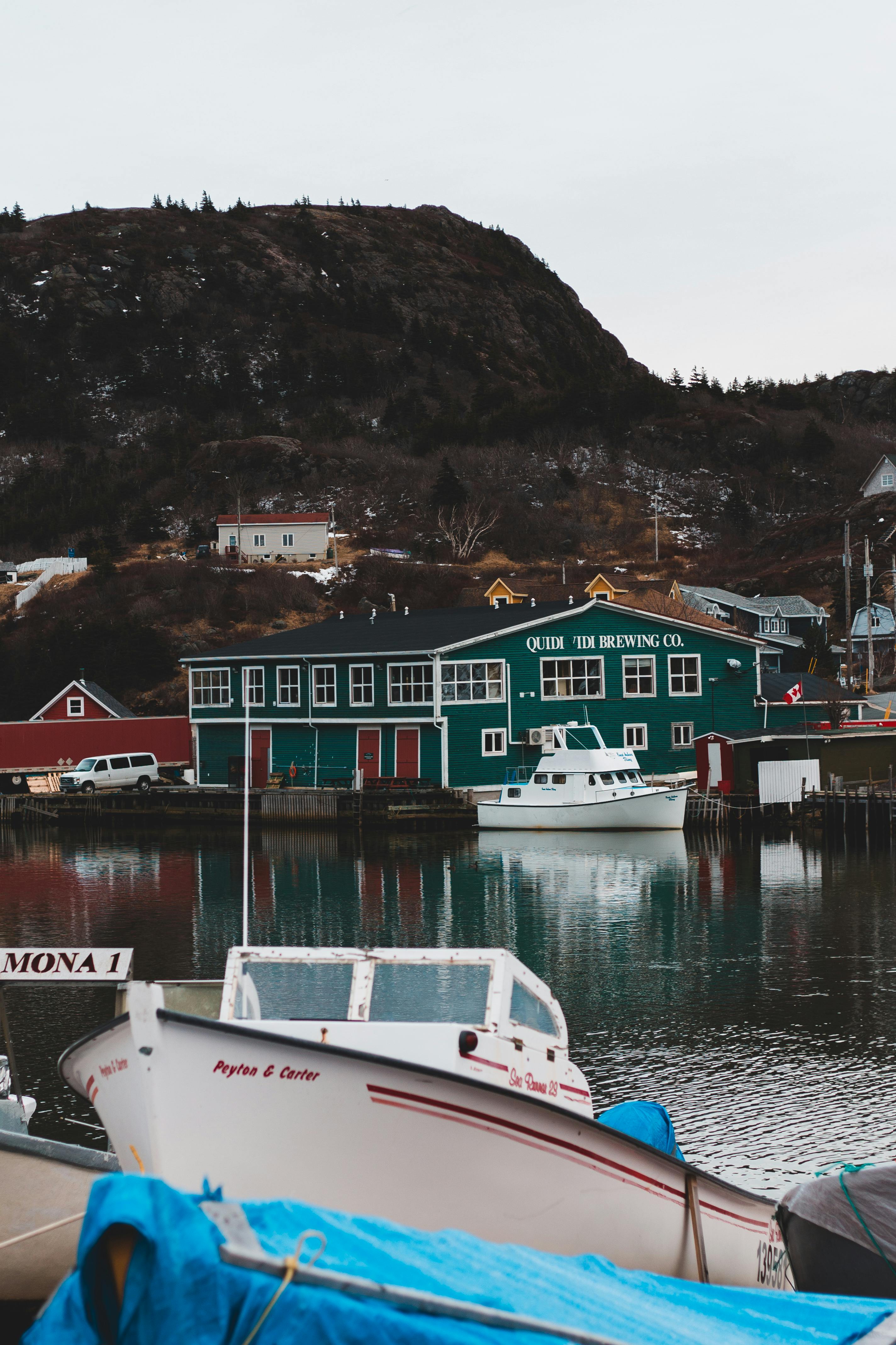 Photo by Erik Mclean