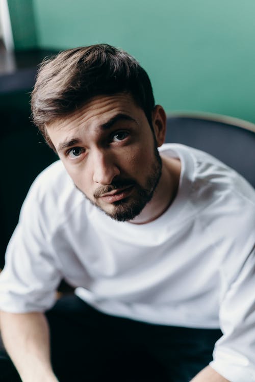 Man in White Crew Neck Shirt · Free Stock Photo