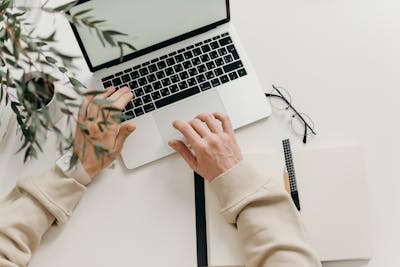Building Better Digital Habits in 2025