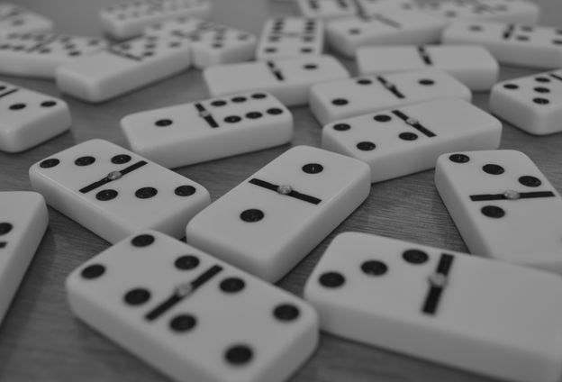 Online Casino: Spielautomaten und Live-Spiele im Überblick