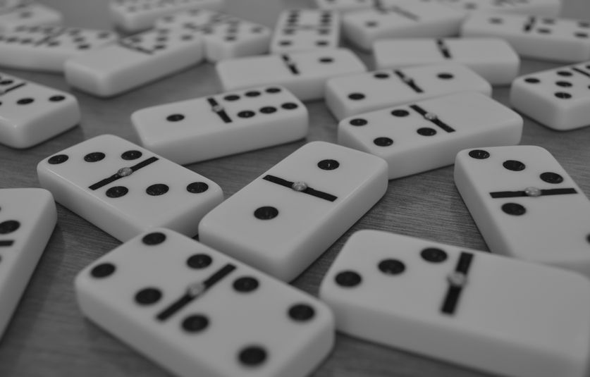 Online Casino: Spielautomaten und Live-Spiele im Überblick